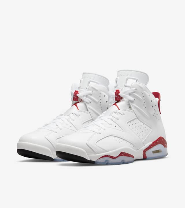 CT8529-162 giày nike air jordan 6 white and university red chính hãng đến King Shoes