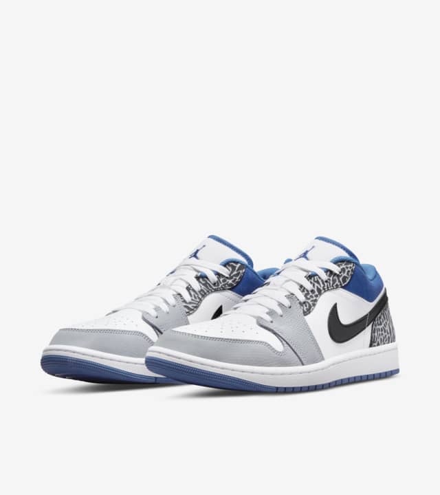 DM1199-140 giày nike jordan 1 low light smoke grey and dark marina blue đến King Shoes