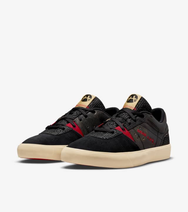 DN1696-062 giày nike jordan series se black samurai chính hãng đến King Shoes