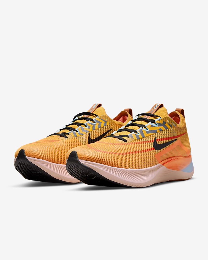 DO2421-739 giày nike zoom fly 4 chính hãng đến King Shoes