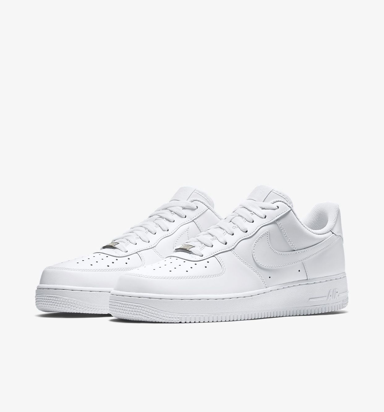 Shop bán giày nike air force 1 chính hãng gần Quận 8 đến King Shoes