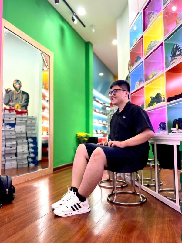 Top 10 shop giày thể thao sneaker nam uy tín nhất gần Quận 9 tpHCM