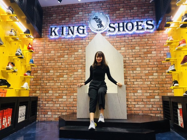 Địa chỉ shop bán giày chạy bộ chính hãng giá tốt nhất gần Quận 2 đến King Shoes