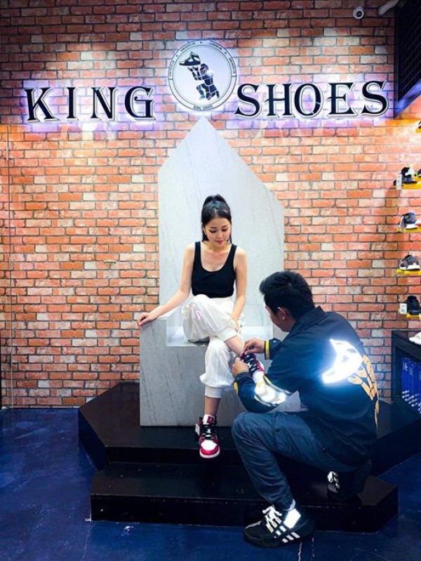 Top shop giày sneaker chính hãng gần quận 6 đến King Shoes