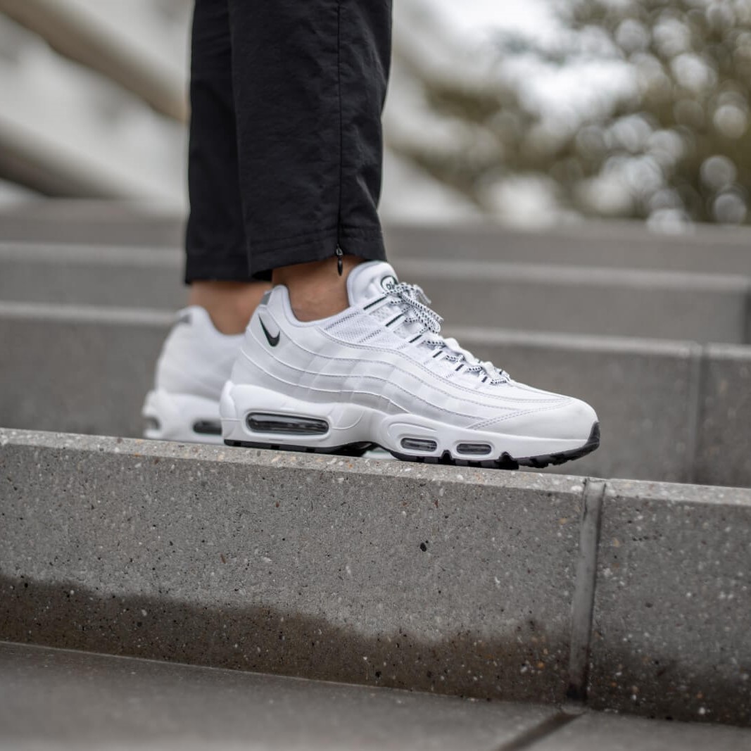 Giày Nike AIR MAX 95 WHITE - 609048 109 | KingShoes.vn Bán Giày Sneaker Chính Hãng Tại Tphcm