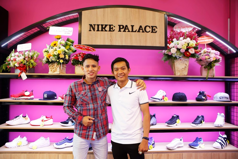 Top cửa hàng giày thể thao adidas. nike chính hãng tại Đống Đa, Hà Nội đến King shoes sneaker HCM