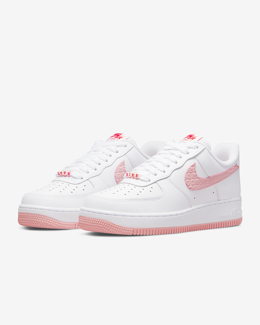 DQ9320-100 giày nike air force 1 07 chính hãng đến King Shoes