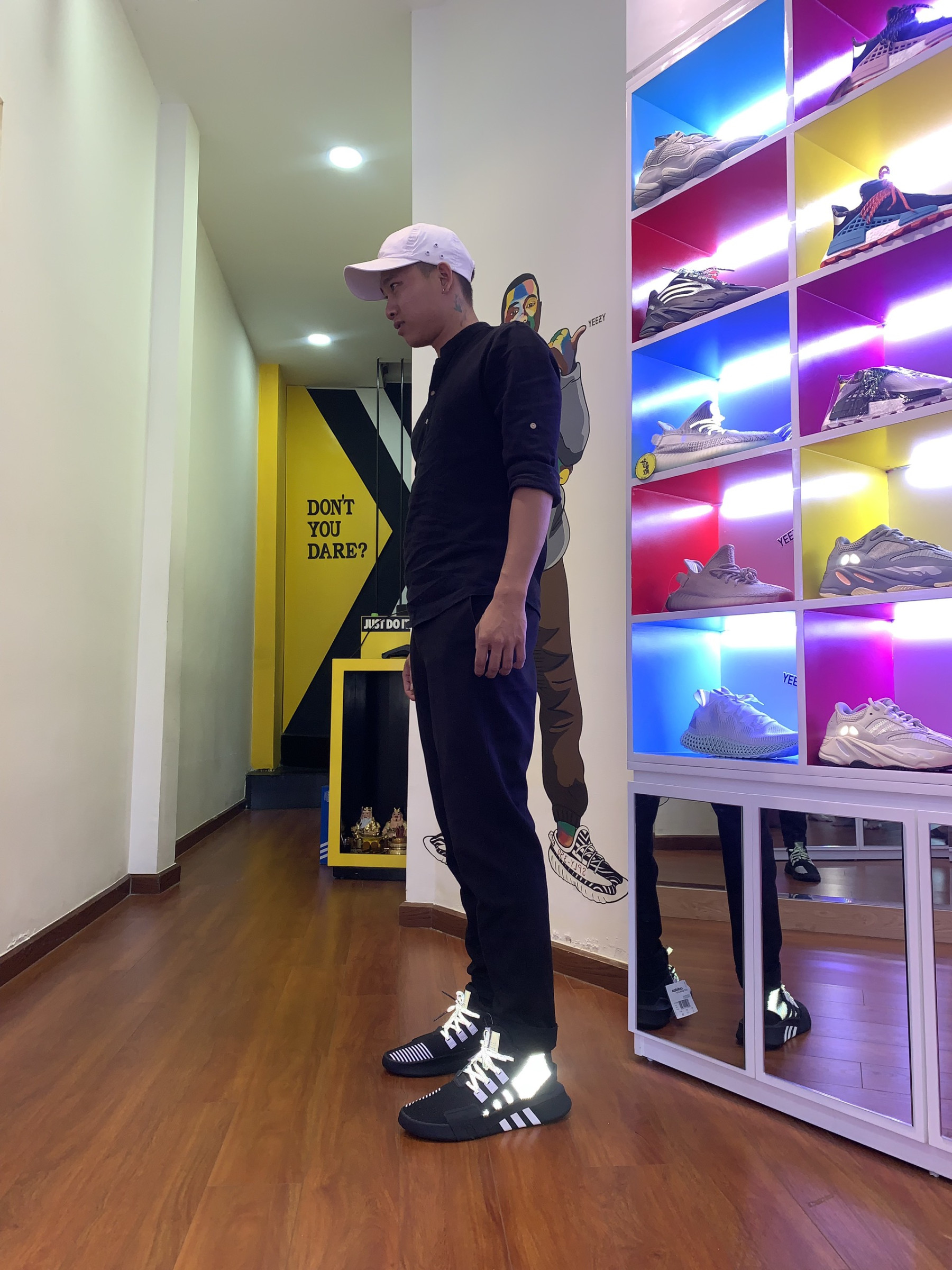 giay-adidas-quang-ninh-chinh-hang-2025-1-uy-tin