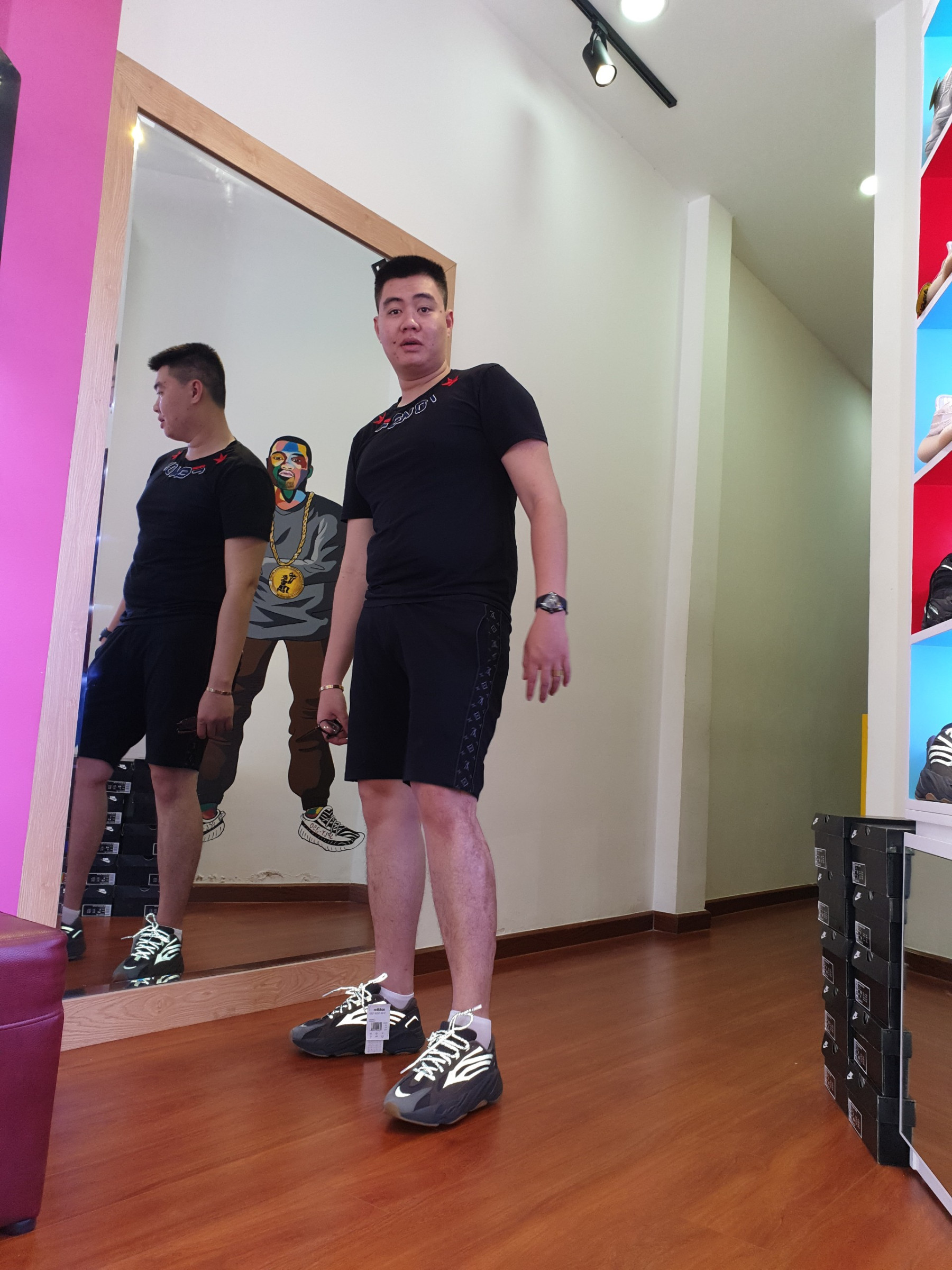 Adidas Store - Shop bán giày adidas thể thao giá tốt tại Quảng Ninh