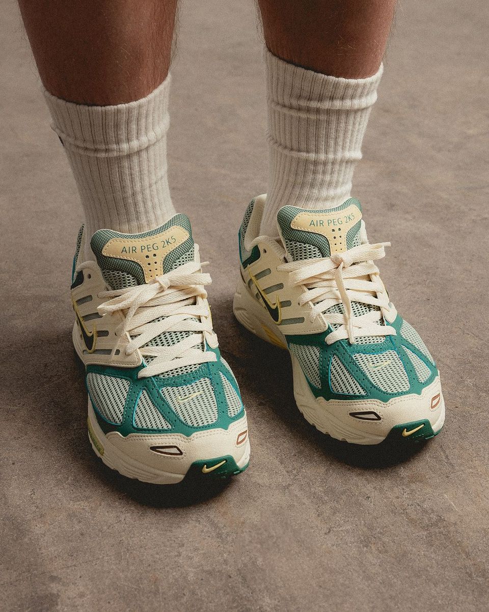 quan-12-mua-giay-sneaker-hang-hieu-chinh-hang-uy-tin-o-dau