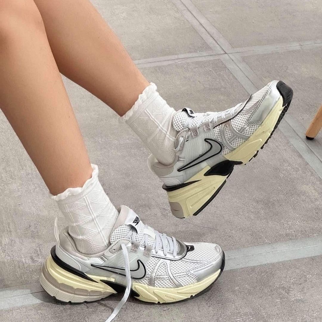 top-3-cua-hang-giay-sneaker-hang-hieu-chinh-hang-uy-tin-quan-3