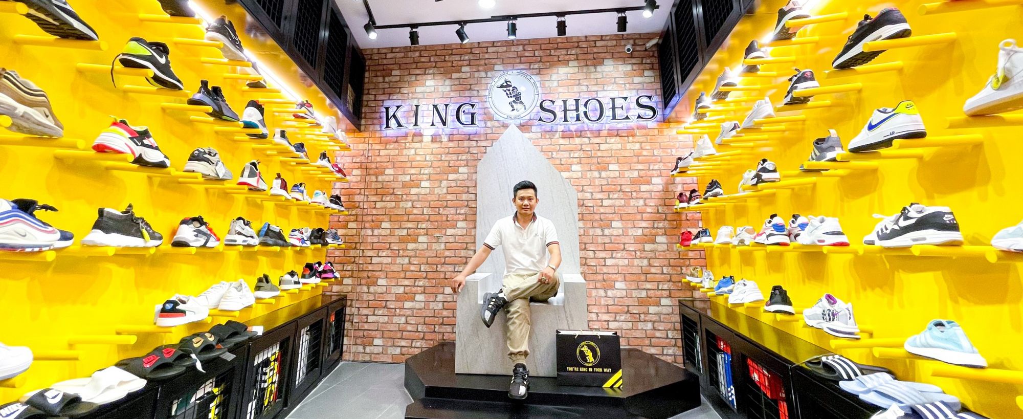 King shoes clearance store