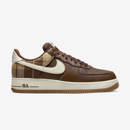 NIKE AIR FORCE 1 07 LX